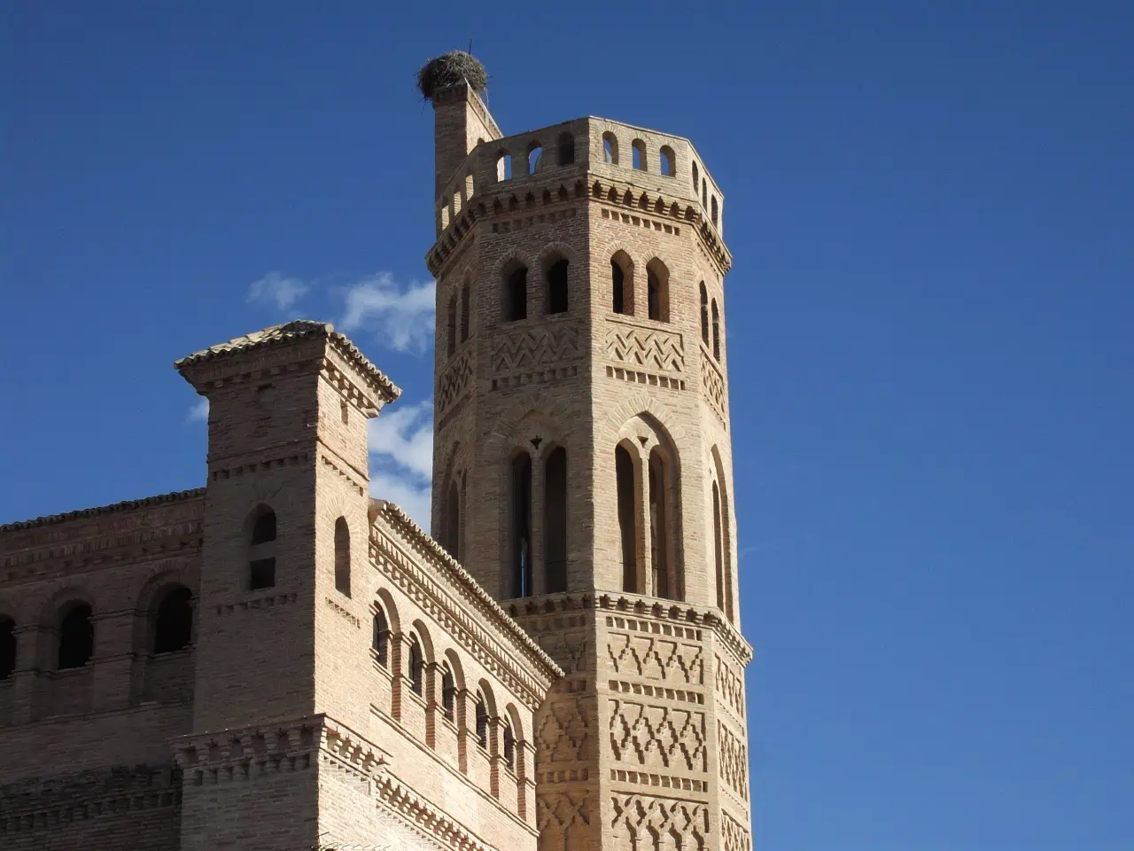 Torre de la iglesia de San Pedro de Alagón